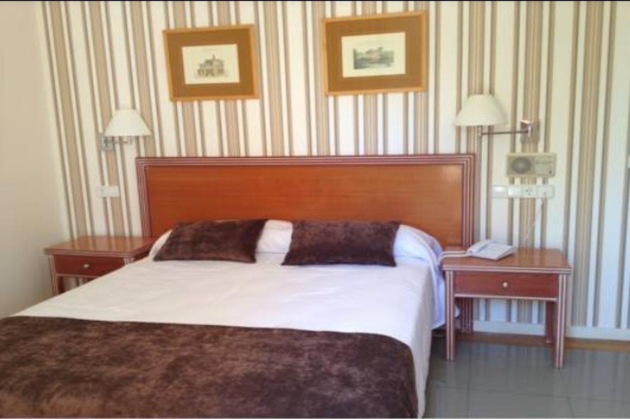 Apartamentos Los Arces Isla Plana Екстериор снимка