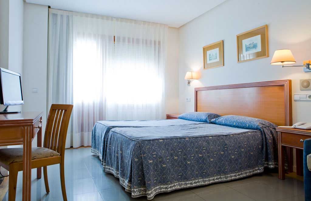 Apartamentos Los Arces Isla Plana Екстериор снимка